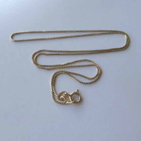 14K Yellow Gold Plated Sterling Silver Box Chain 18" - Picture 8 of 9